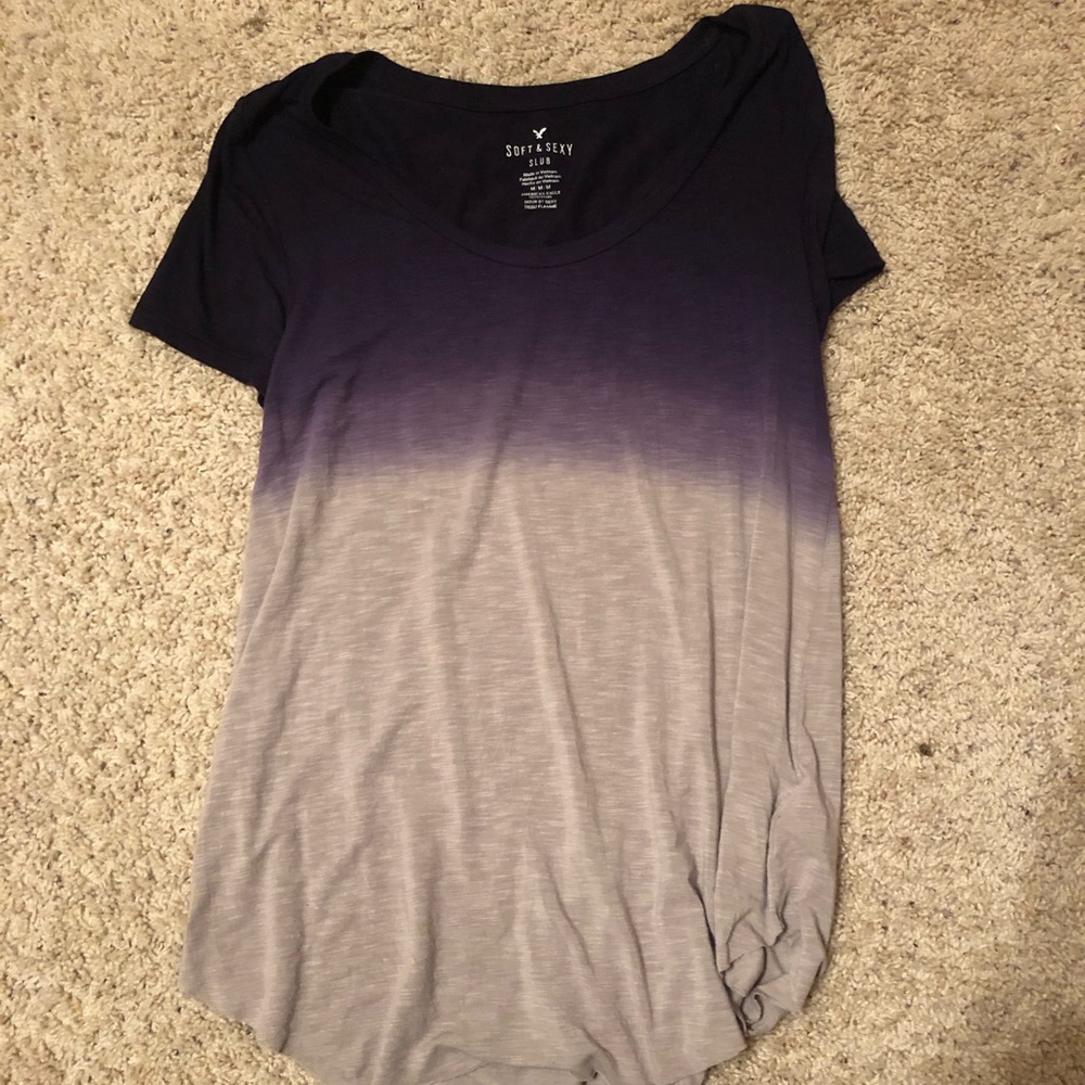 American Eagle t shirt